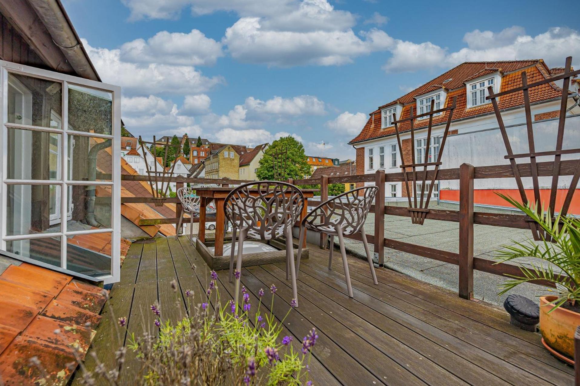 Fewo1846 - Kaete-Lassen-Huus - Uriges Haeuschen Auf 3 Ebenen Mit Dachterrasse Am Hafen Flensburg Bagian luar foto